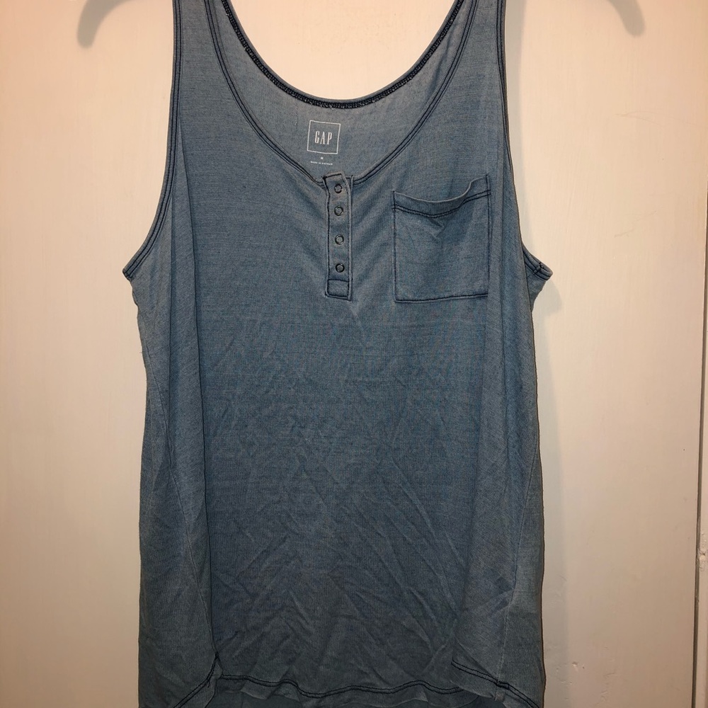 Gap Tank Top